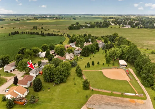 26th image of 130 Nicholas Dr, Lewiston, MN 55952 | MLS# 7097342