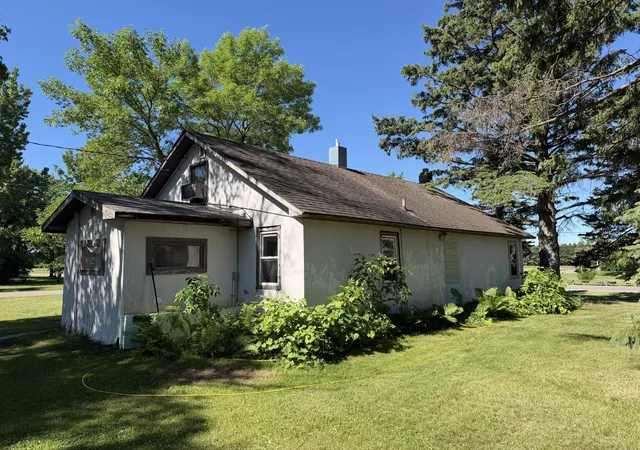 Homes for sale in Little Falls, MN | 15038 210th St, Little Falls, MN 56345 | MLS# 7097366