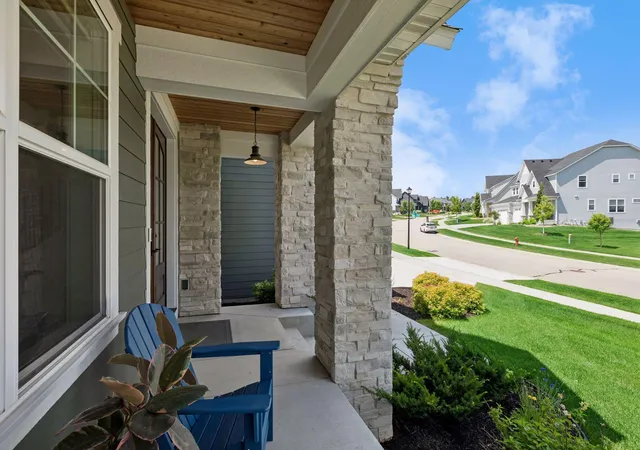 Photo 3 of Single family home for sale at 6288 Weston Ln N, Maple Grove, MN 55311 | MLS# 7097390 | Listing updated on 2026-08-06