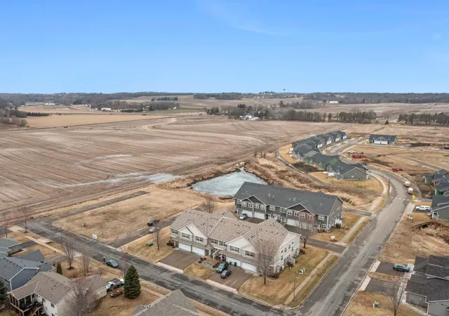 Homes for sale in Northfield, MN | 2504 Country View Dr, Northfield, MN 55057 | MLS# 7097403