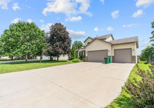 Homes for sale in Andover, MN | 1294 153Rd Ln Nw, Andover, MN 55304 | MLS# 7097412