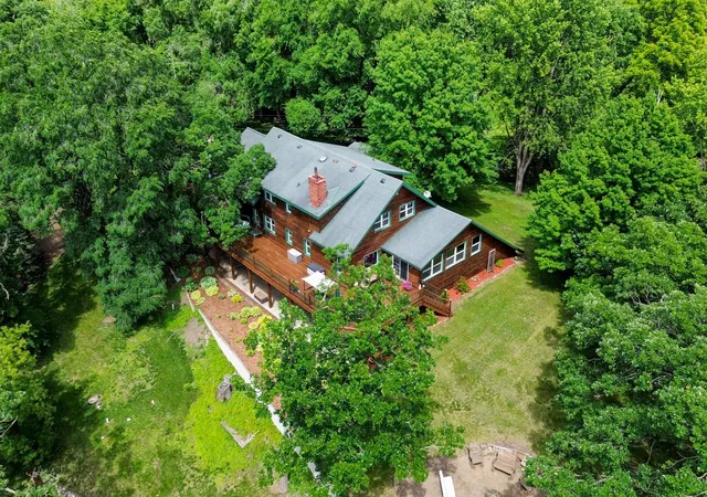 2nd image of 15928 Lake Koronis Rd, Paynesville, MN 56362 | MLS# 7097440