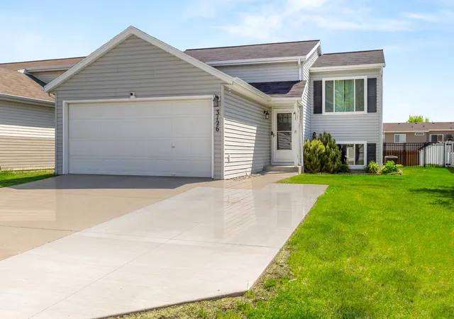 Homes for sale in Moorhead, MN | 3126 32nd St S, Moorhead, MN 56560 | MLS# 7097462