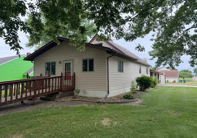 Homes for sale in Lakefield, MN | 317 Milwaukee St, Lakefield, MN 56150 | MLS# 7097496