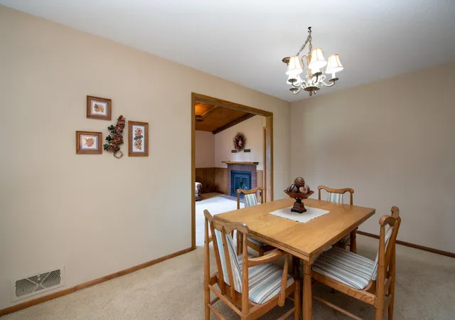 Homes for sale in Mankato, MN | 1808 Sunray Ave, Mankato, MN 56001 | MLS# 7097522