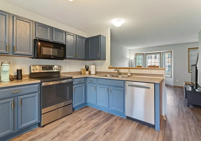 Homes for sale in Hugo, MN | 4961 Emmit Dr N #4, Hugo, MN 55038 | MLS# 7097547