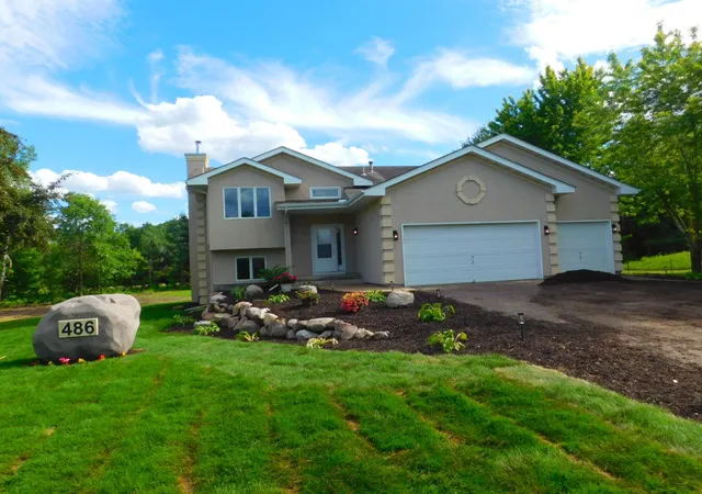 Homes for sale in Cedar, MN | 486 193Rd Ln Ne, Cedar, MN 55011 | MLS# 7097567