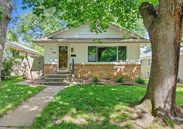 Photo 1 of Single family home for sale at 3236 N Indiana Ave, Minneapolis, MN 55422 | MLS# 7097598 | Listing updated on 2026-08-29