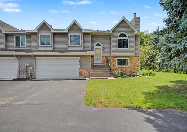 1st image of 9211 Upland Ln N, Maple Grove, MN 55369 | MLS# 7097601