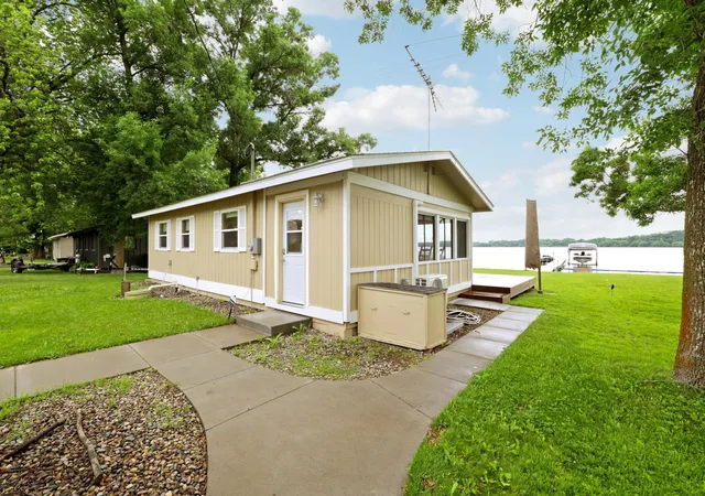 Homes for sale in Annandale, MN | 3682 Norris Ave Nw, Annandale, MN 55302 | MLS# 7097607