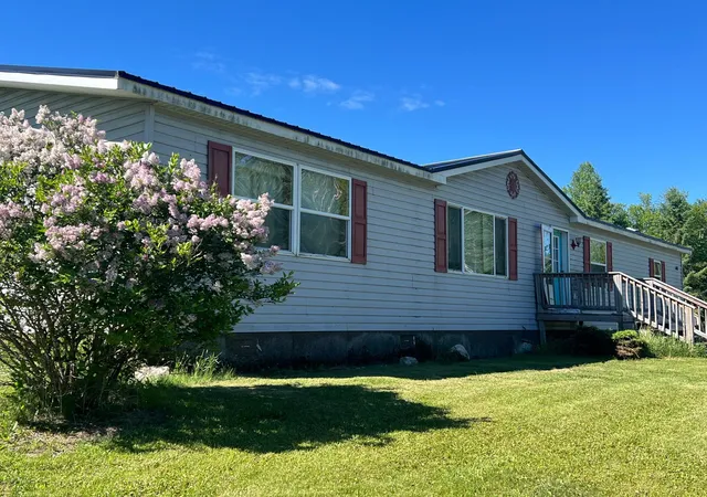 Homes for sale in Baudette, MN | 1159 State Hwy 172 Nw, Baudette, MN 56623 | MLS# 7097620