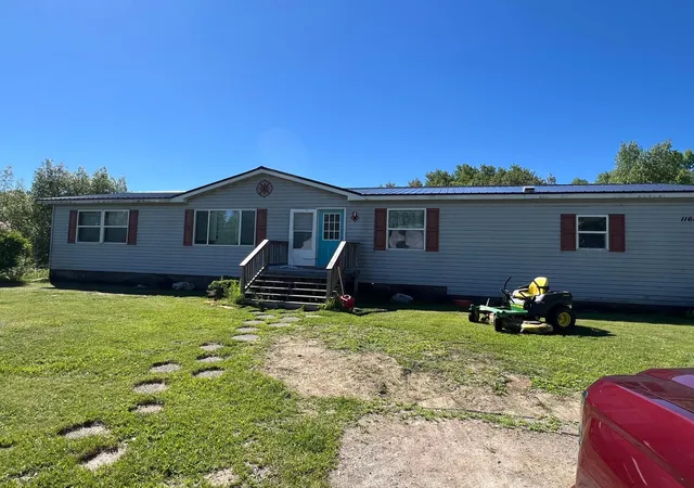 Homes for sale in Baudette, MN | 1159 State Hwy 172 Nw, Baudette, MN 56623 | MLS# 7097620