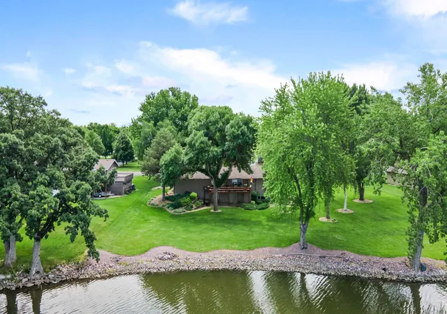 Photo 1 of Single family home for sale at 830 Lakewood Dr Sw, Hutchinson, MN 55350 | MLS# 7097644 | Listing updated on 2026-09-22