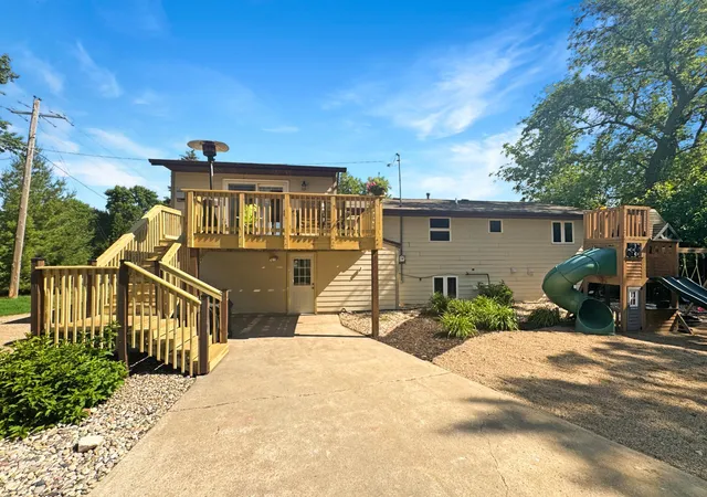 Homes for sale in Slayton, MN | 2832 Mill St, Slayton, MN 56172 | MLS# 7097697
