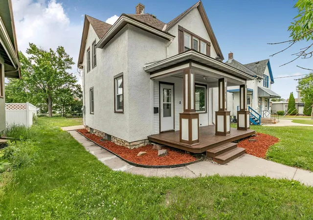 Homes for sale in Saint Cloud, MN | 1618 W Saint Germain St, Saint Cloud, MN 56301 | MLS# 7097716