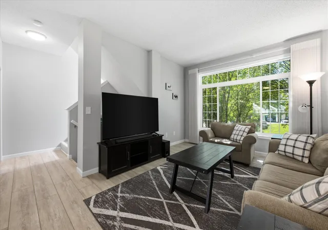 3rd image of 10512 8Th Ave N, Minneapolis, MN 55441 | MLS# 7097725