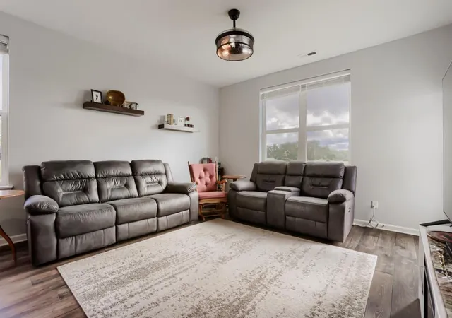 4th image of 10298 Elm Ln, Rogers, MN 55374 | MLS# 7097794