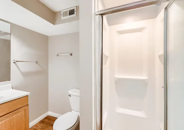 13th image of 3921 Lyndale Ave N, Minneapolis, MN 55412 | MLS# 7097803