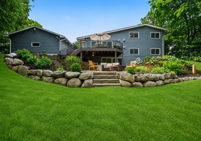 2nd image of 4610 S Lake Sarah Dr, Maple Plain, MN 55359 | MLS# 7097807