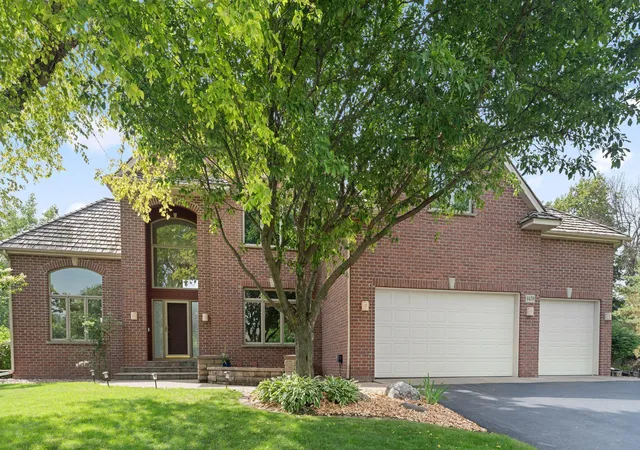 1st image of 4470 Garland Ln N, Minneapolis, MN 55446 | MLS# 7097838