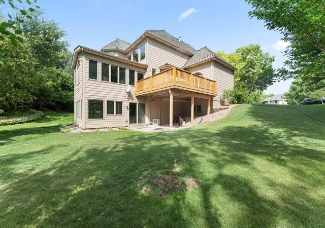 5th image of 4470 Garland Ln N, Minneapolis, MN 55446 | MLS# 7097838