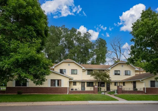 1st image of 2507 Brookdale Ln, Brooklyn Park, MN 55444 | MLS# 7097850