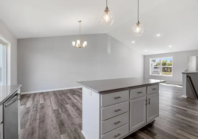 5th image of 19826 Enfield Ave N, Forest Lake, MN 55025 | MLS# 7097869
