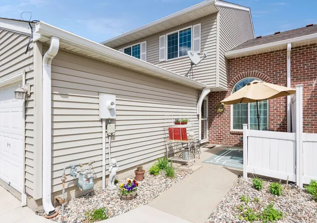2nd image of 1003 Heather Ln, Waconia, MN 55387 | MLS# 7097877