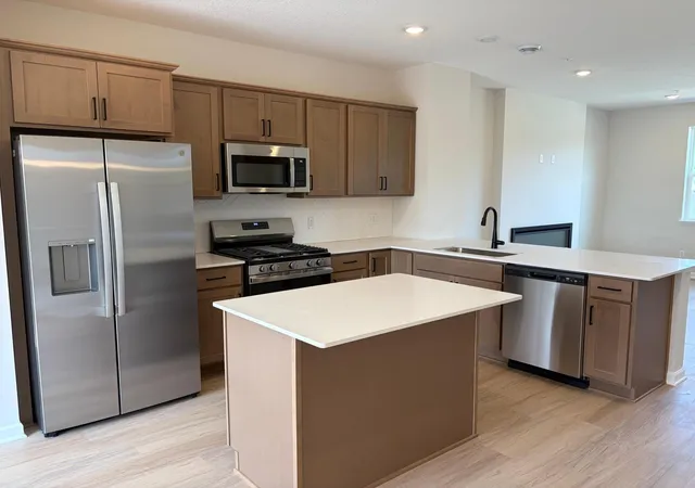 1st image of 13614 Willow Dr, Rogers, MN 55374 | MLS# 7097909