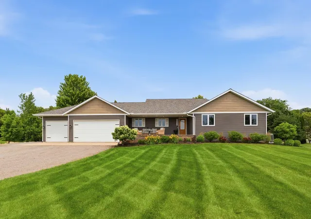 Homes for sale in Hutchinson, MN | 19436 Memory Cir, Hutchinson, MN 55350 | MLS# 7097940