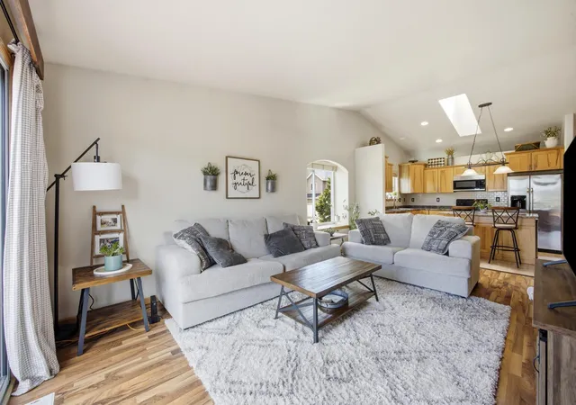 Photo 4 of Sale Pending at 4237 39th Avenue S, Fargo, ND 58104 | MLS# 7097949 | Listing updated on 2026-08-24
