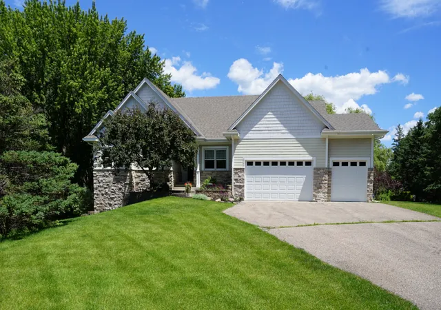 Homes for sale in Shorewood, MN | 6065 Seamans Dr, Shorewood, MN 55331 | MLS# 7097970