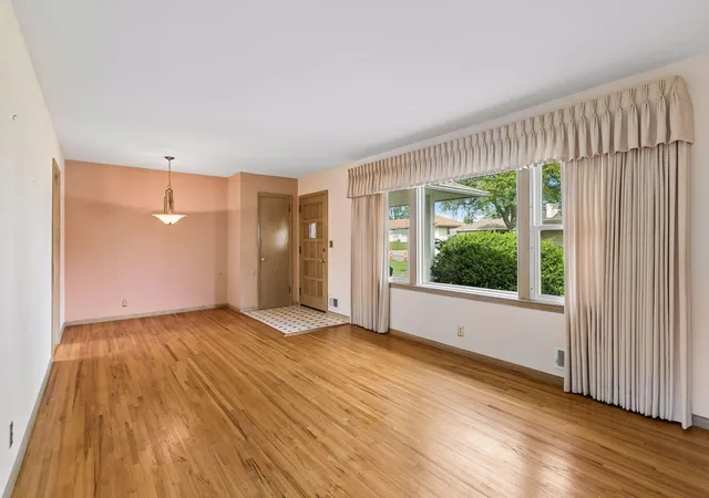 Photo 4 of Single family home for sale at 7105 W 23rd Street, Minneapolis, MN 55426 | MLS# 7097977 | Listing updated on 2026-09-17
