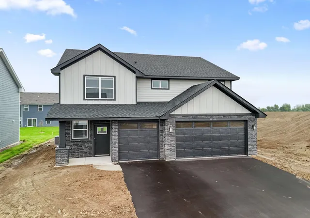 Photo 1 of Single family home for sale at 18364 Gladhurst Ln, Lakeville, MN 55044 | MLS# 7098003 | Listing updated on 2026-09-21