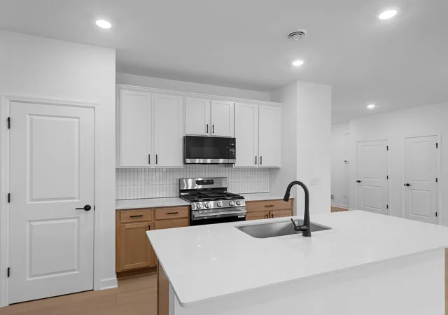Photo 3 of Single family home for sale at 18364 Gladhurst Ln, Lakeville, MN 55044 | MLS# 7098003 | Listing updated on 2026-09-21