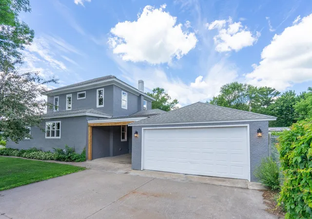 Photo 3 of Single family home for sale at 415 1st Avenue Ne, Little Falls, MN 56345 | MLS# 7098007 | Listing updated on 2026-09-01