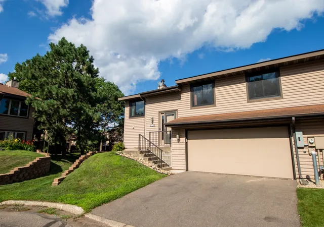 Homes for sale in Apple Valley, MN | 14742 Embry Path, Apple Valley, MN 55124 | MLS# 7098050