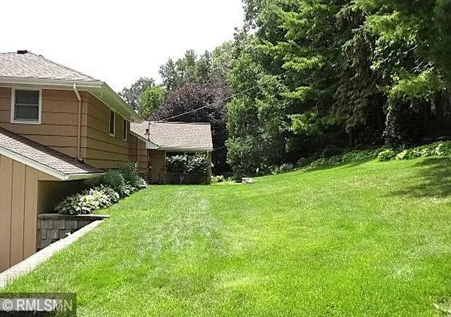5th image of 1627 Deerwood Dr, South Saint Paul, MN 55075 | MLS# 7098072