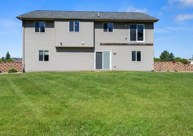Homes for sale in East Bethel, MN | 23883 Opal St Ne, East Bethel, MN 55005 | MLS# 7098083