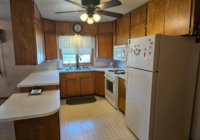 5th image of 507 S Elm St, Lamberton, MN 56152 | MLS# 7098121