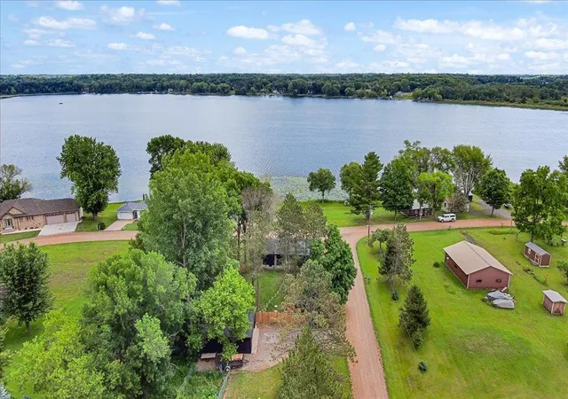 2nd image of 1410 464th St, Stanchfield, MN 55080 | MLS# 7098137