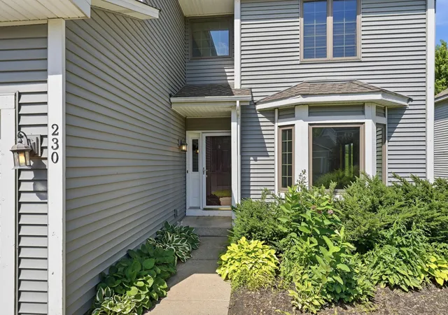Photo 3 of Single family home for sale at 230 Butternut Cir, Carver, MN 55315 | MLS# 7098165 | Listing updated on 2026-09-01