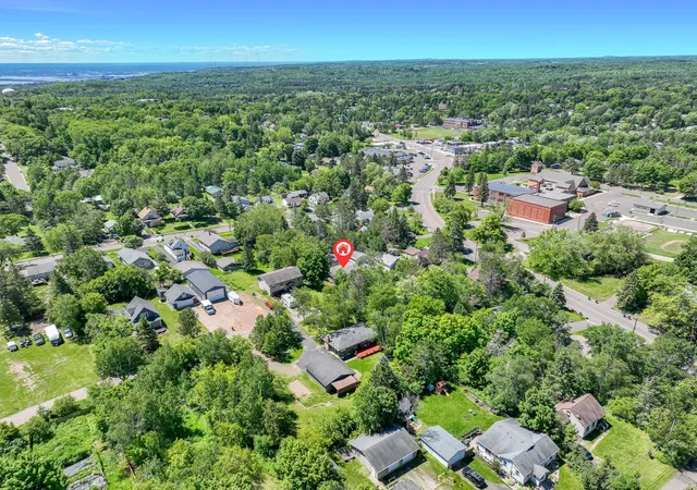 Homes for sale in Duluth, MN | 128 Hubbell St, Duluth, MN 55803 | MLS# 7098185