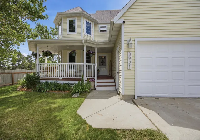 Homes for sale in Moorhead, MN | 3921 5Th St S, Moorhead, MN 56560 | MLS# 7098189