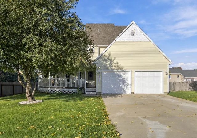 Photo 3 of Single family home for sale at 3921 5th Street S, Moorhead, MN 56560 | MLS# 7098189 | Listing updated on 2026-10-03