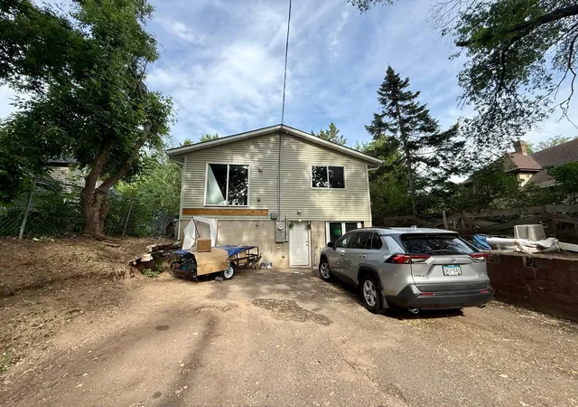 Photo 3 of Single family home for sale at 1245 Arkwright St, Saint Paul, MN 55130 | MLS# 7098221 | Listing updated on 2026-06-28