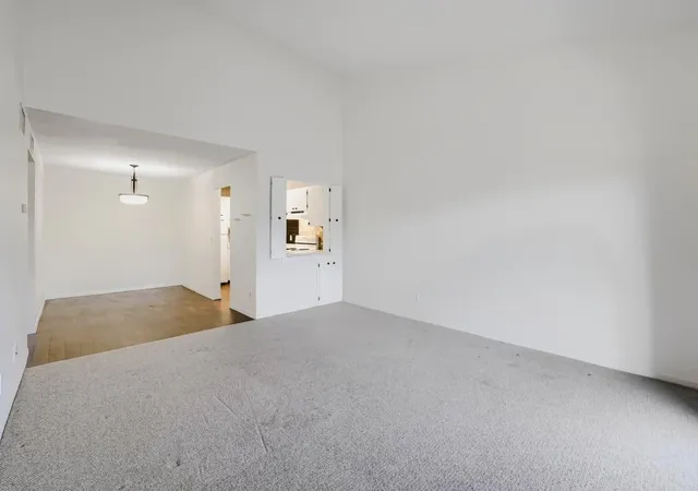 Homes for sale in Edina, MN | 4100 Parklawn Ave #316, Edina, MN 55435 | MLS# 7098250