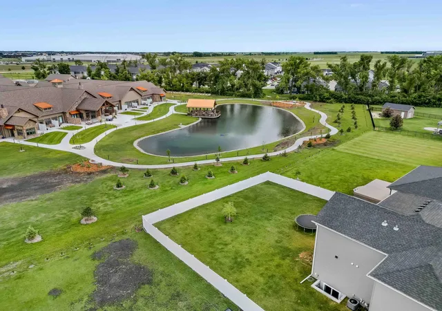 Photo 3 of Single family home for sale at 4212 Pine Pkwy S, Fargo, ND 58104 | MLS# 7098255 | Listing updated on 2026-09-03