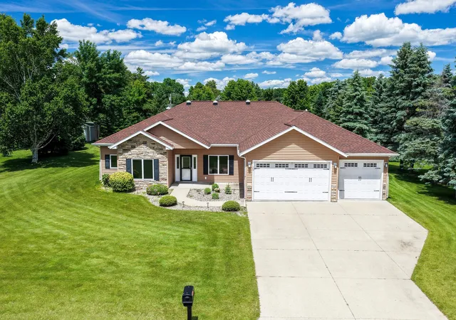 Homes for sale in Detroit Lakes, MN | 750 Lake Forest Cir, Detroit Lakes, MN 56501 | MLS# 7098262
