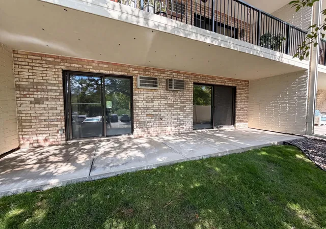 Homes for sale in Hopkins, MN | 10511 Cedar Lake Rd #205, Hopkins, MN 55305 | MLS# 7098342